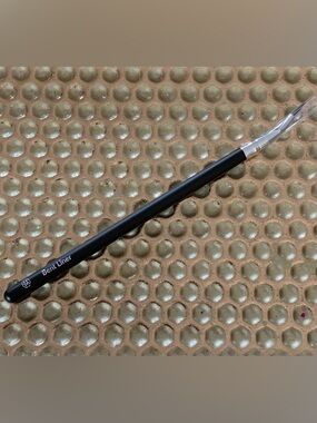 BH COSMETICS - Bent Liner
Brush